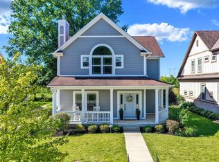 6727 Regents Park Dr, Zionsville, IN 46077