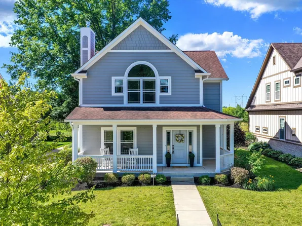6727 Regents Park Dr, Zionsville, IN 46077