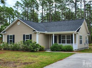 180 Oakdale Rd, Southport, NC 28461