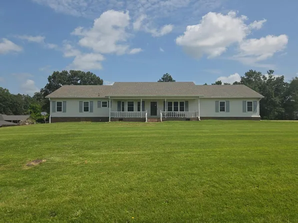 375 Opel Loop, Savannah, TN 38372
