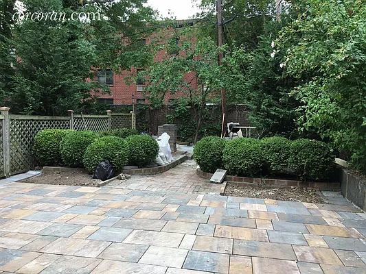 Rented by Corcoran | media 1