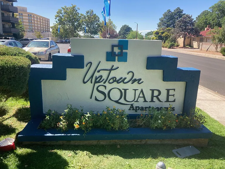 Uptown Square — Photo 44