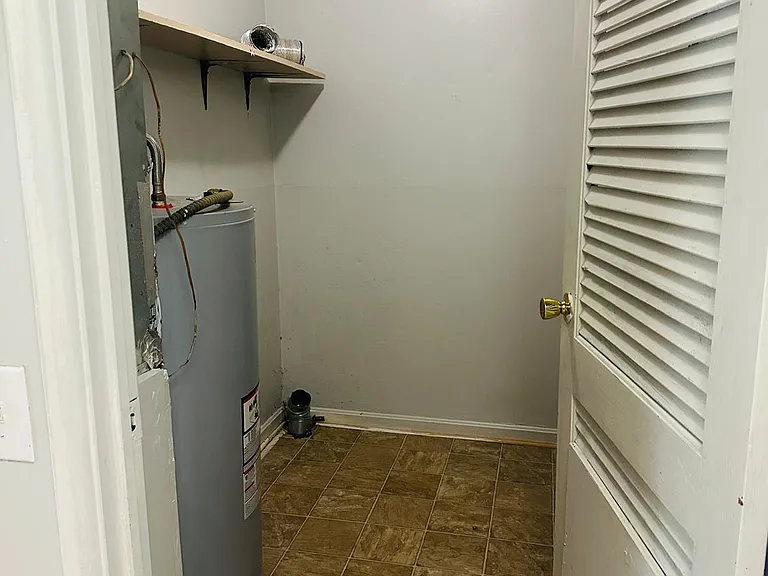 1607 Steadmantown Ln #3 — Photo 5
