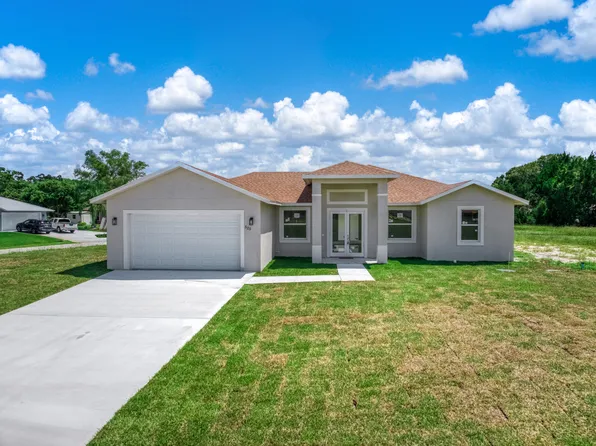 525 GLEN MAR Circle, Sebring, FL 33876