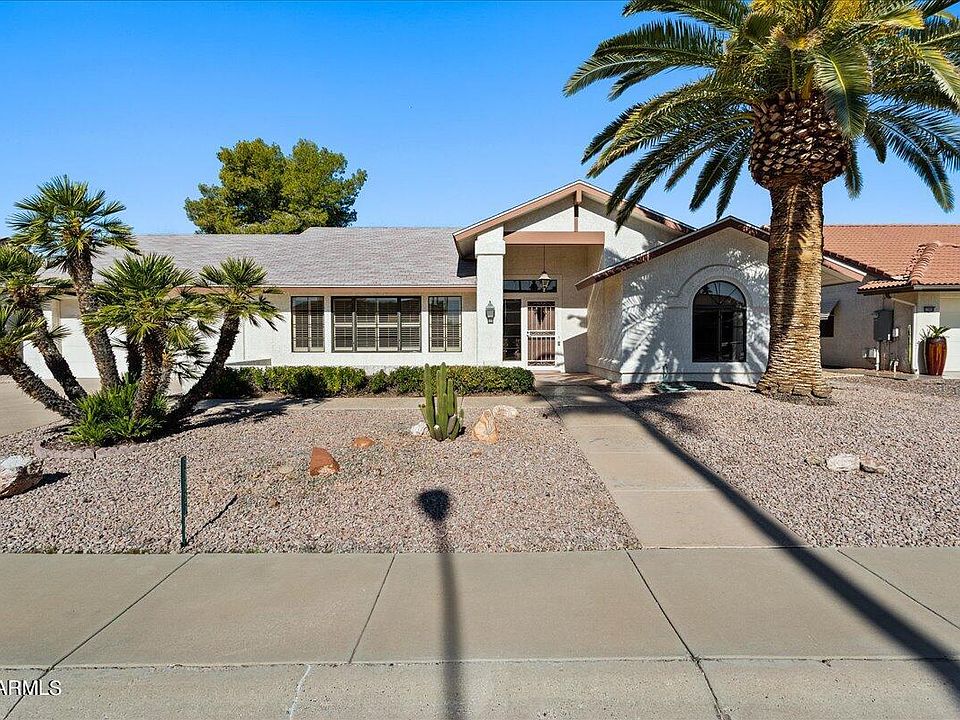 1st image of 13922 W Jaguar Dr