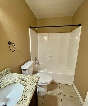 5th image of 1520 Eidson Rd #2