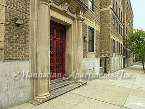 1st image of 163 W 4th St