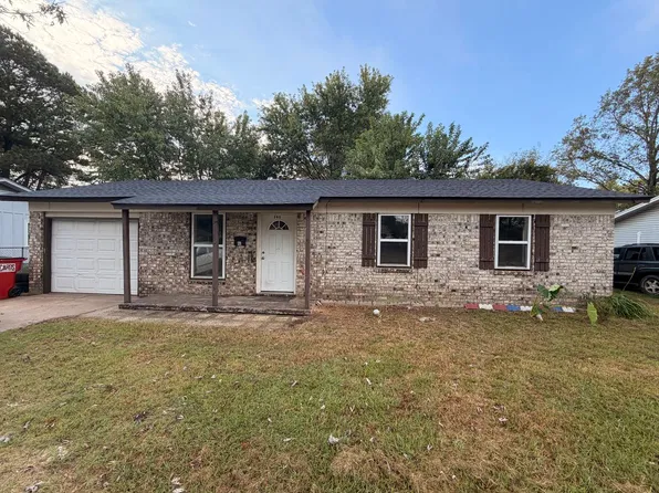 205 Christiana St, Dardanelle, AR 72834