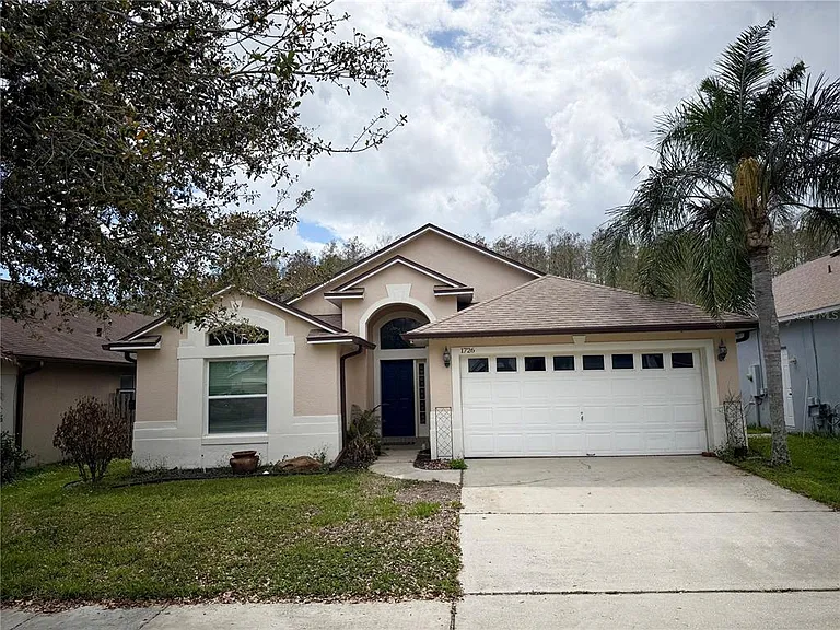 1726 Nestlewood Trl — Photo 17