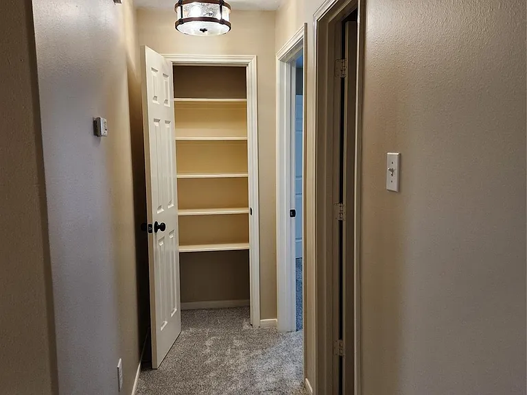 8006 Indian Desert Dr — Photo 20