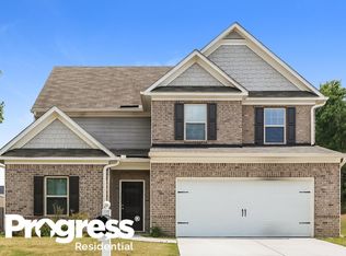 352 Caledonian Cir, Dallas, GA 30132