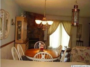 35 Shore Dr, Long Branch, NJ