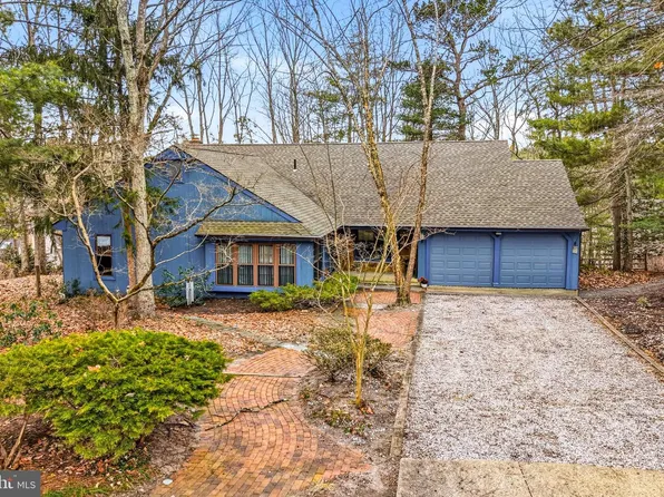 16 Westbrooke Ct, Voorhees, NJ 08043