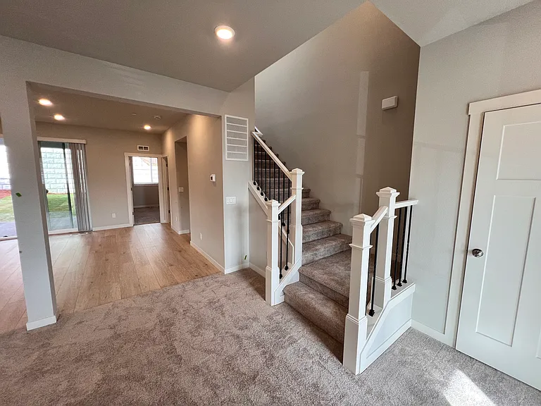 Main 2nd Floor