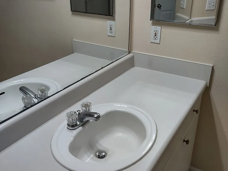 3591 Kernan Blvd S #404 — Photo 15
