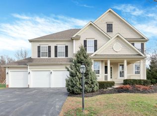 7090 Dean Farm Rd, New Albany, OH 43054