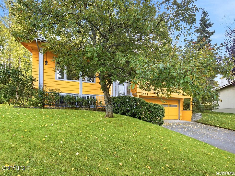 1st image of 3571 Stanford Dr