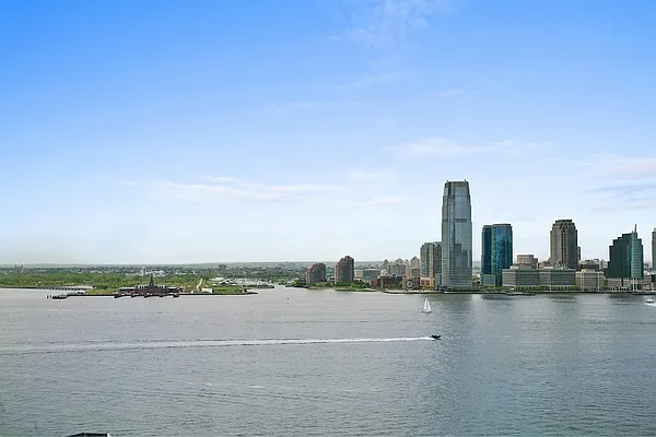 Sold by Nest Seekers International | media 1