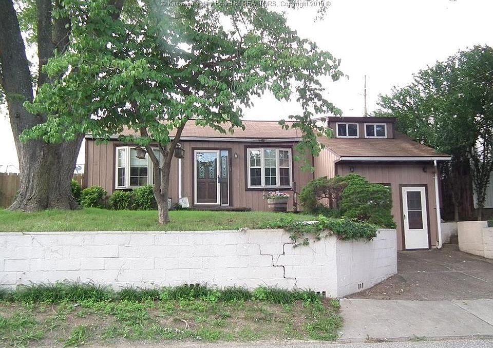 1st image of 2099 Old Superior Ave