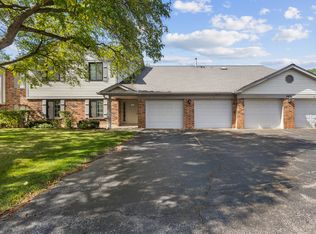 1631 Partridge Ct UNIT 8, Arlington Heights, IL 60004