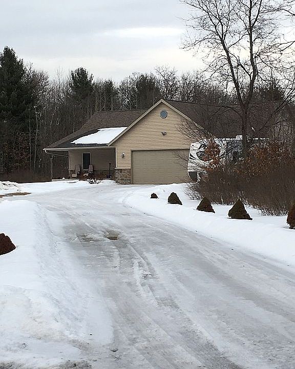 1st image of N7126 Ridgeview Ct