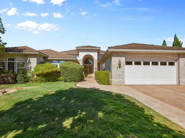 256 Island Pointe Dr, Medford, OR 97504