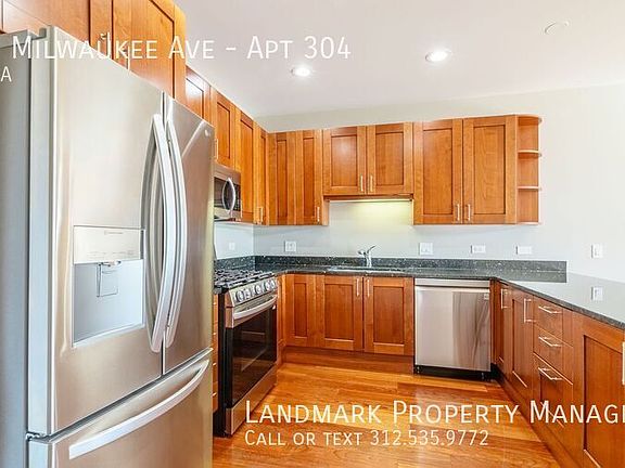 4th image of 651 N Milwaukee Ave APT 304