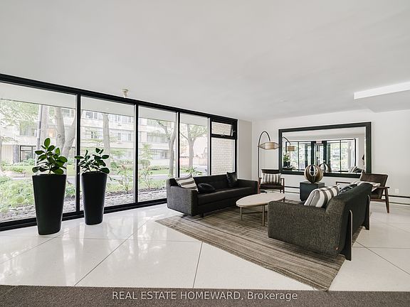 4th image of 575 Avenue Rd #203
