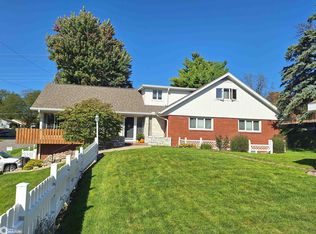 1748 Quint Ave, Carroll, IA 51401