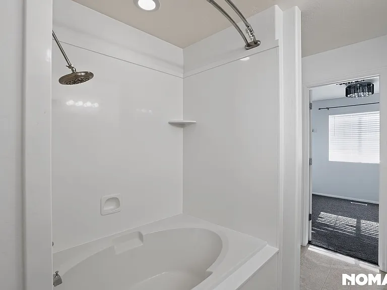 5459 N Chestnut St — Photo 16