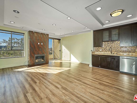 4th image of 5525 W Olympic Blvd Unit 303