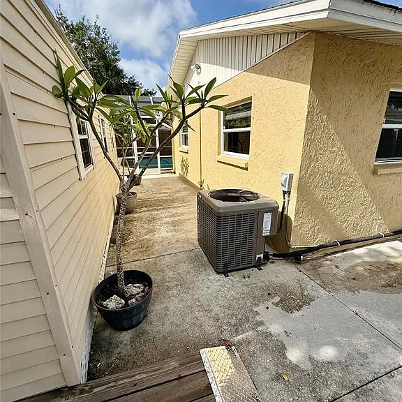 2729 Nodosa Dr — Photo 43