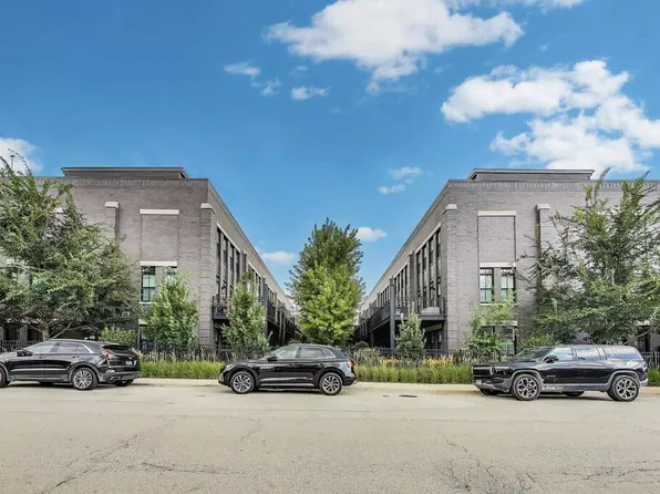 7 N Elmhurst Ave, Mount Prospect, IL 60056