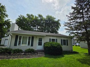 8453 Shirlane St, Shirley, IL 61772