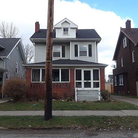 1st image of 2682 E 130th St