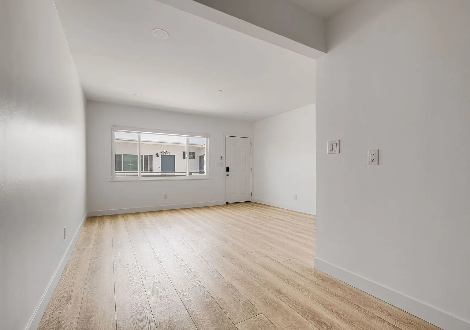 1210 Felspar St — Photo 4