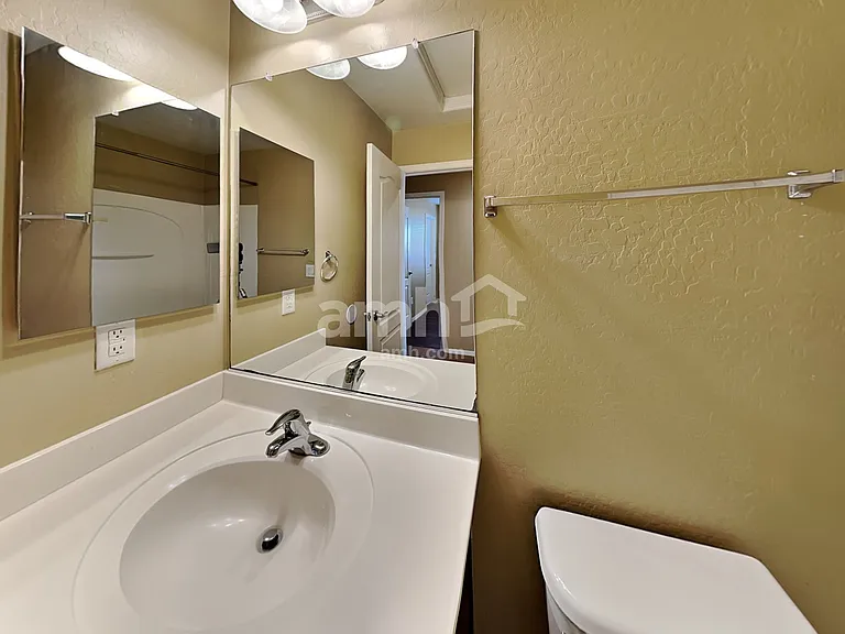2324 S 238th Ln — Photo 13