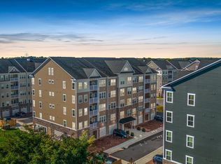 8930 Carls Ct APT Q, Ellicott City, MD 21043