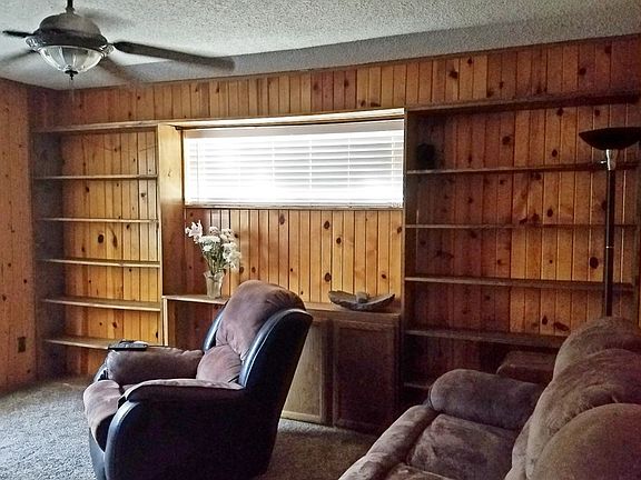 5th image of 2804 Cottonwood Ln SW