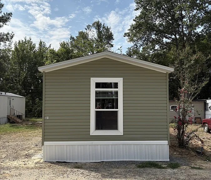 475 E Robins St #31 — Photo 2