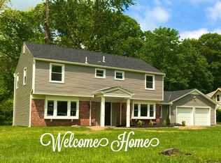 25 Girard St, Marlboro, NJ