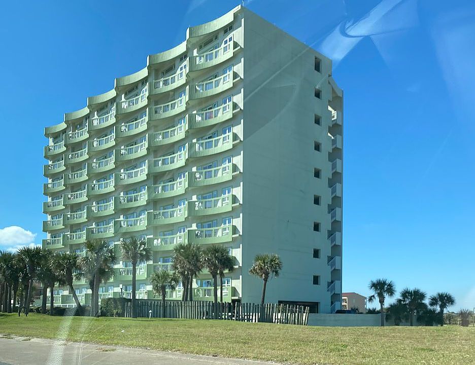 OCEAN GROVE CONDOS