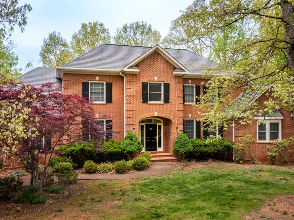 3190 Prestwick Pl, Keswick, VA 22947