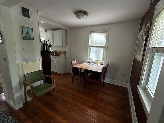 2nd image of 47 Fremont St Floor 2