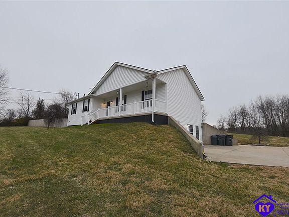 2nd image of 74 Rose St