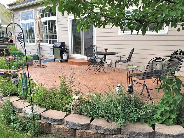 10088 Darwin Ln — Photo 22
