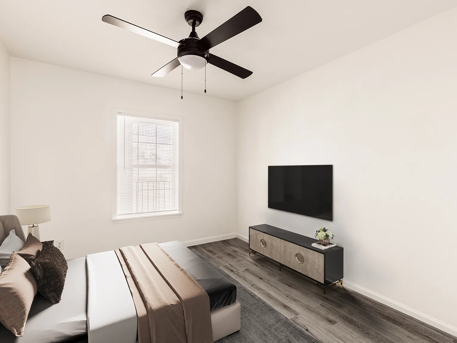 1 bed, 670 sqft, $999 — Photo 4