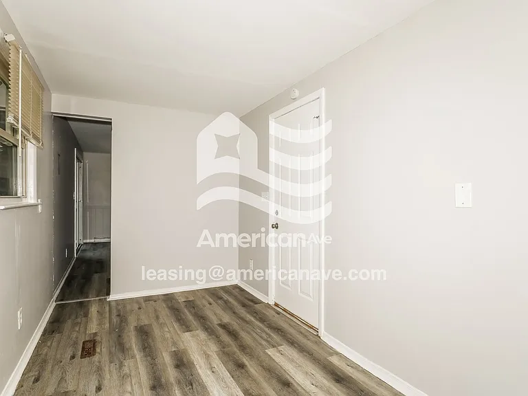 1793906_007_bonus_room_7.jpg