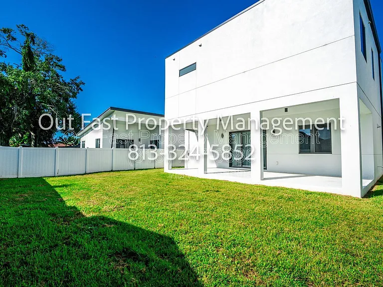 7519 N Coolidge Ave — Photo 11
