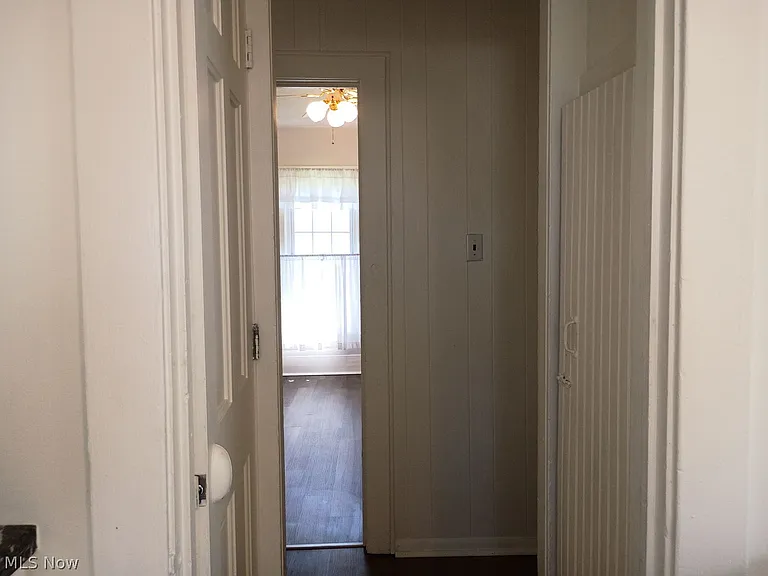 238 Howe St #UP — Photo 10